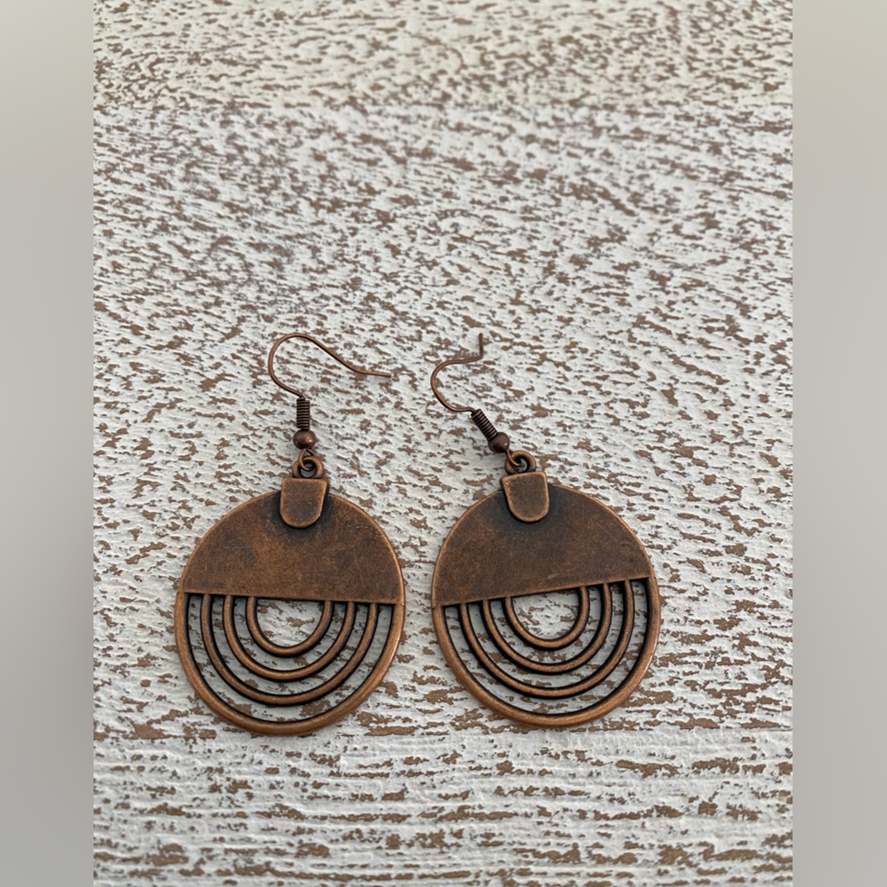 NWOT Earrings -$1 when bundled